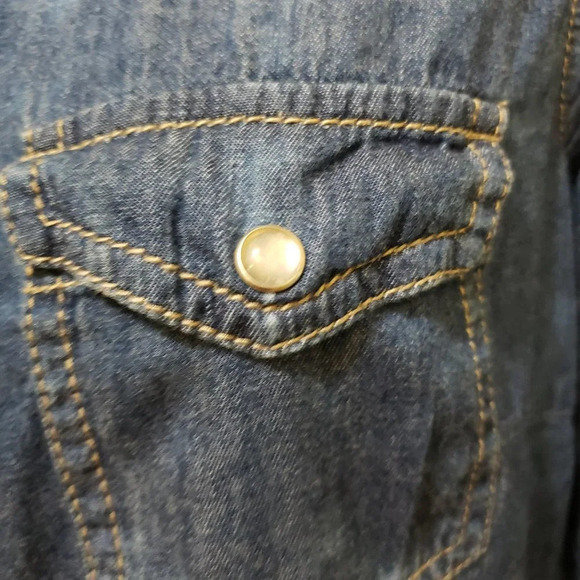 YMI Denim Shirt / Snap Button Down / Acid Washed / Size Medium - Picture 3 of 8